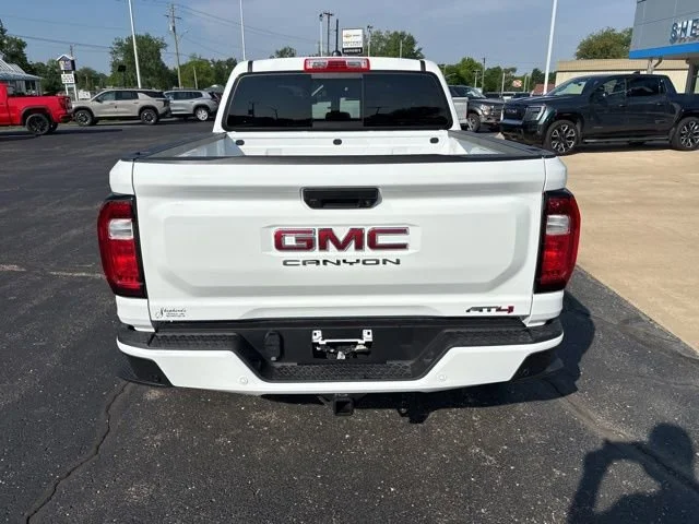 2026 GMC Canyon AT4 - Photo 6