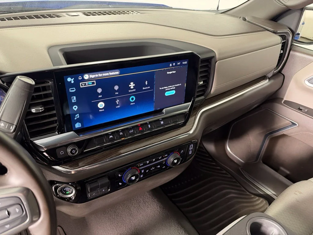 Used 2025 Blue Chevrolet LT image 35