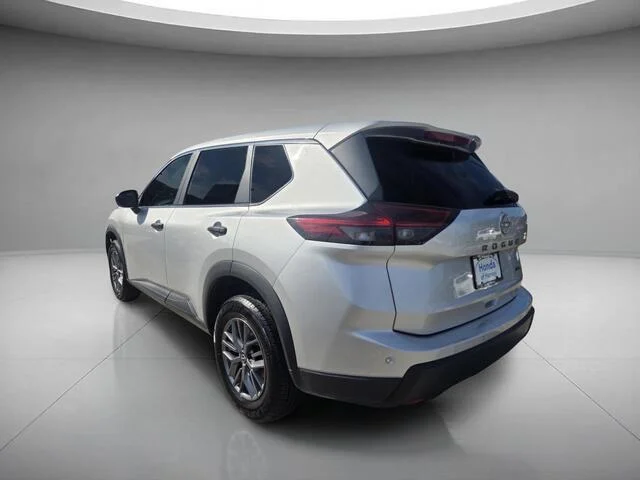 Used 2024 Brilliant Silver Metallic Nissan S image 3