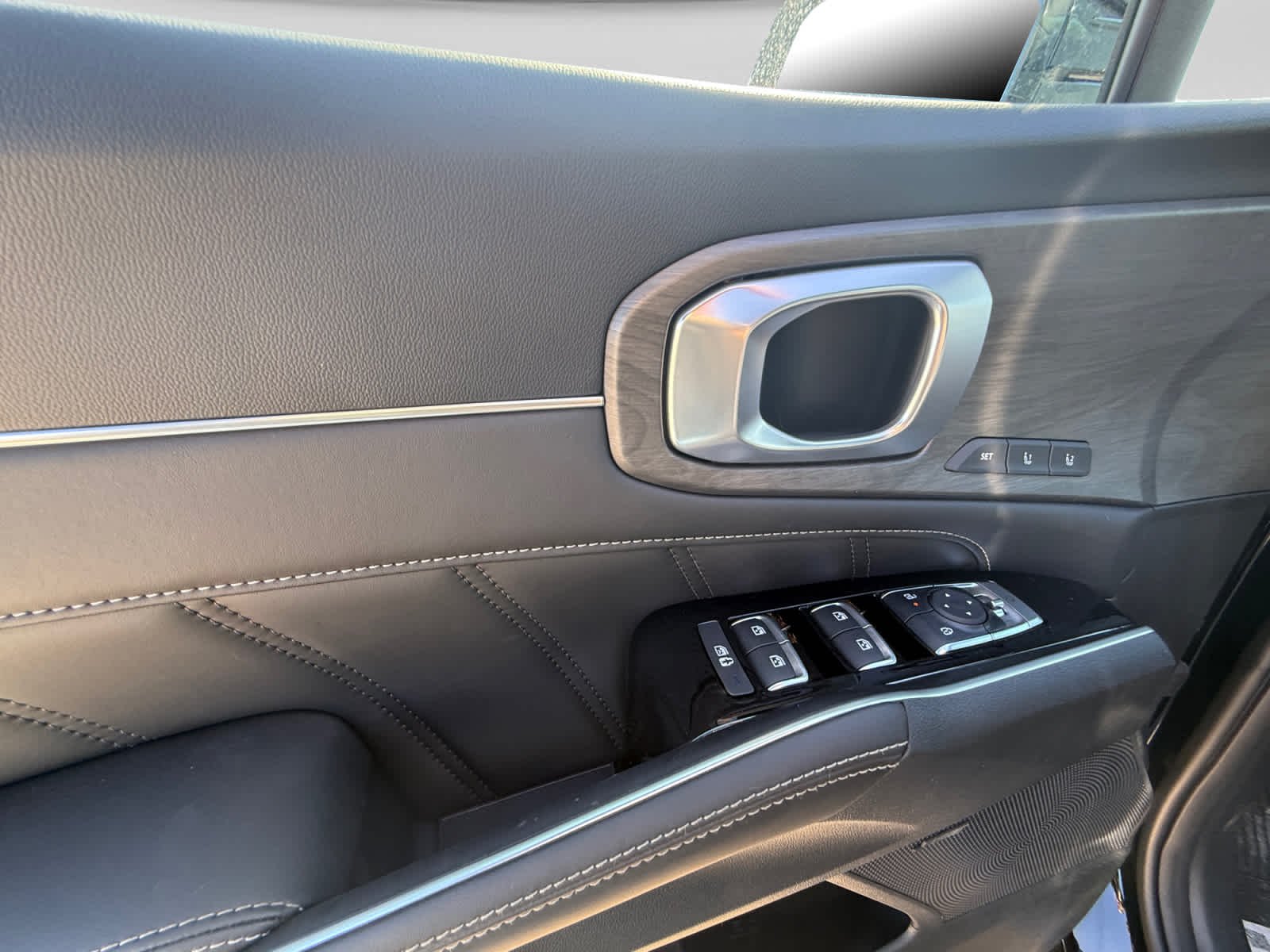 New 2026 Ebony Black Kia X-Line SX Prestige image 10