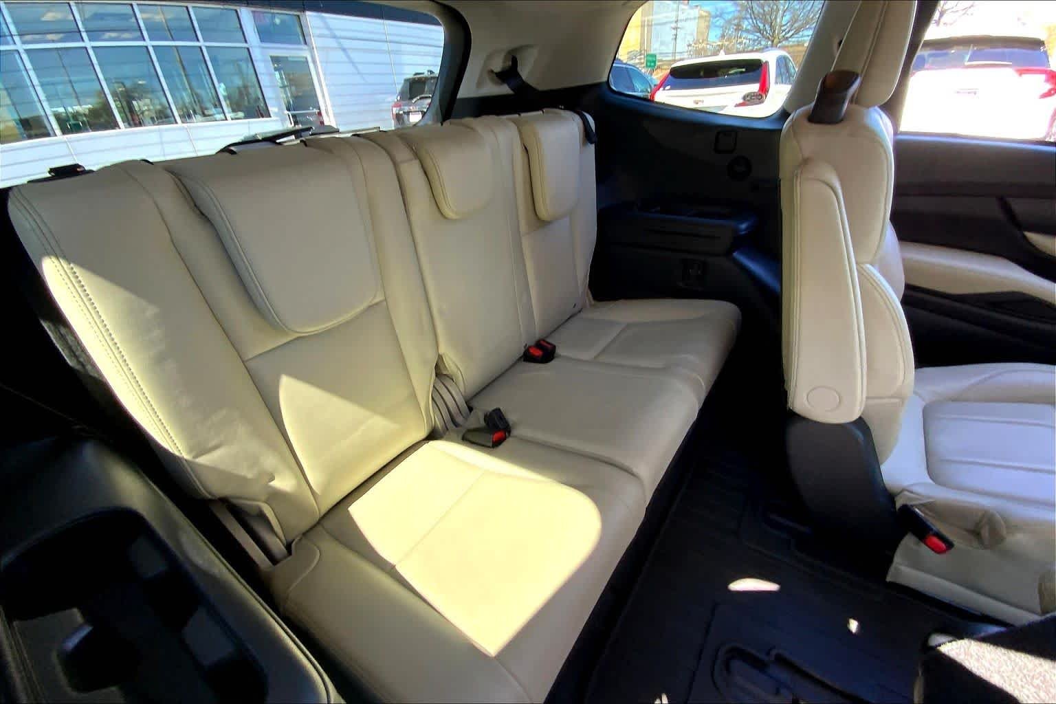 Used 2022 Abyss Blue Pearl Subaru Limited image 30