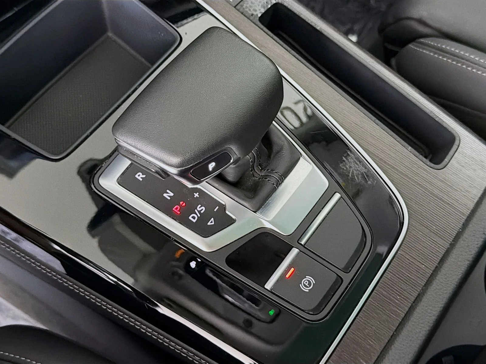 Used 2023 Gray Audi 55 Premium Plus image 17