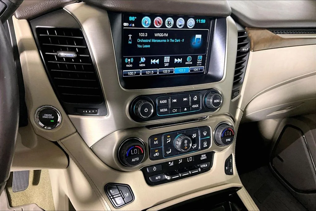 Certified Used 2019 Summit White GMC Denali image 25