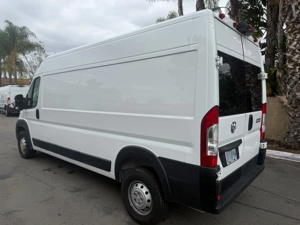 Used 2023 White Ram High Roof image 9