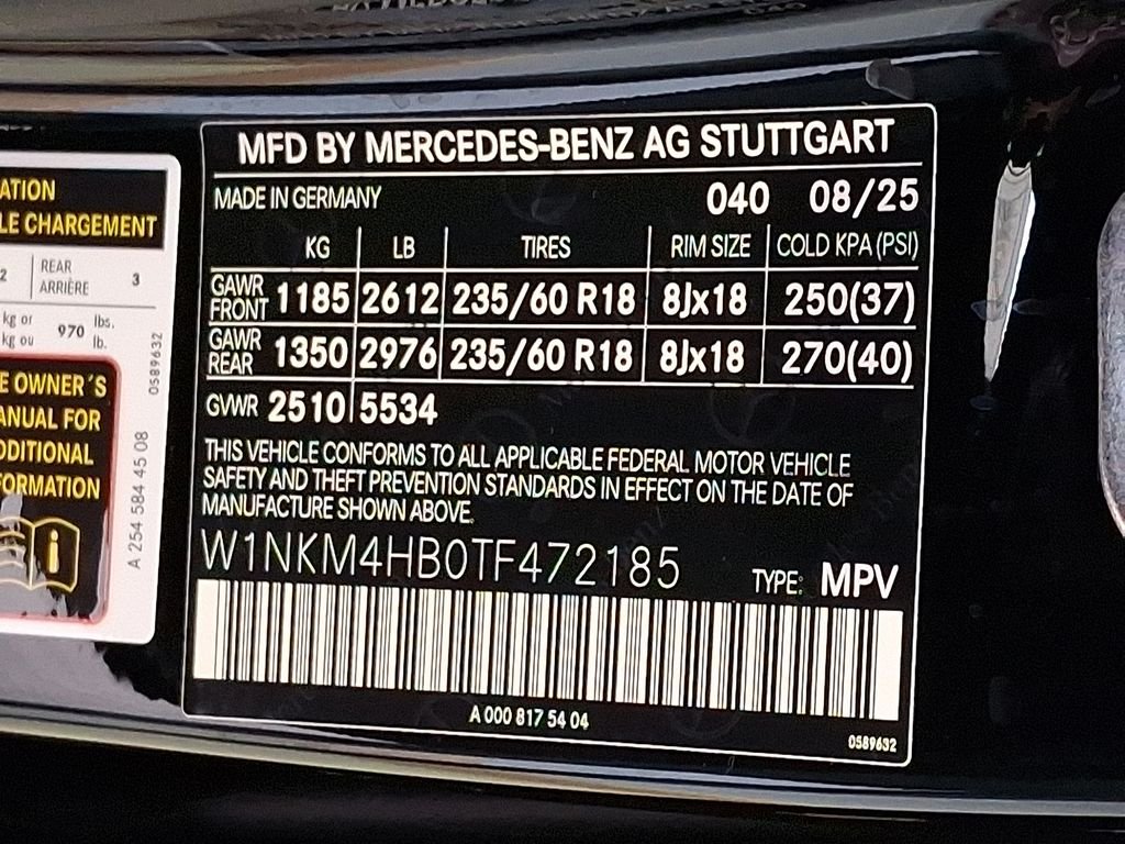 Certified Used 2026 Black Mercedes-Benz GLC 300 image 27