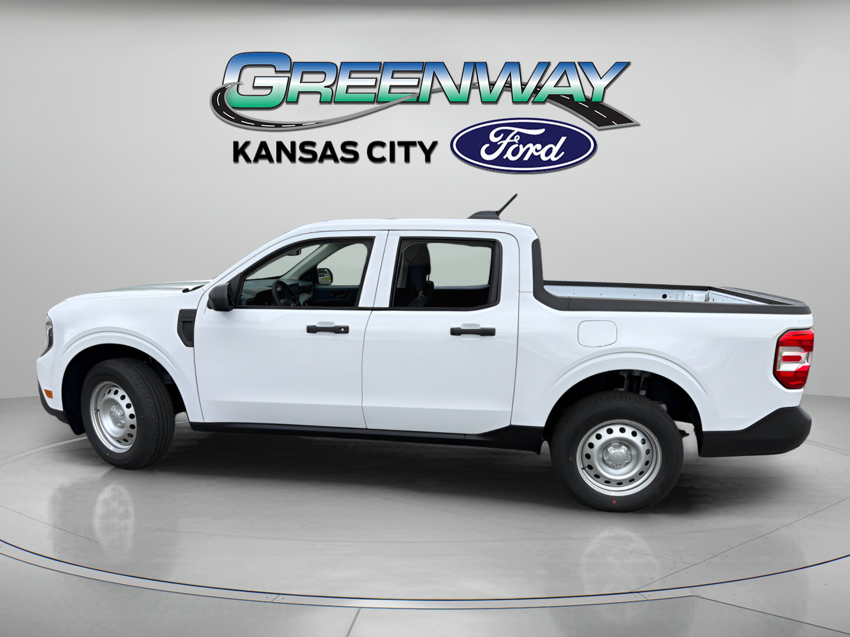New 2026 Oxford White Ford XL image 5