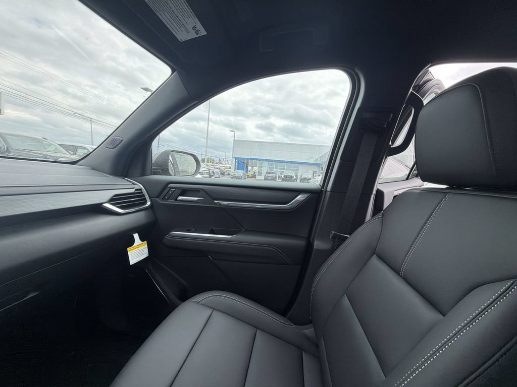 New 2026 Crystal Metallic GMC Elevation image 15