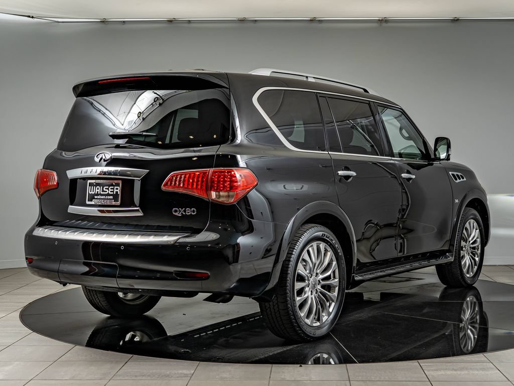 Used 2017 Black Obsidian INFINITI  image 5