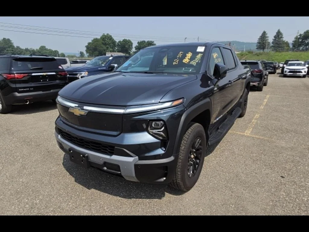 Used 2025 Chevrolet Silverado EV LT with VIN 1GC10ZED8SU413283 for sale in Champaign, IL