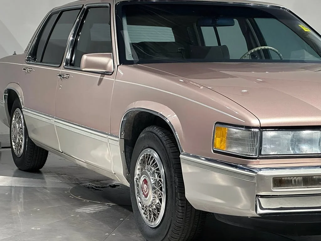 Used 1989  Cadillac NA image 19