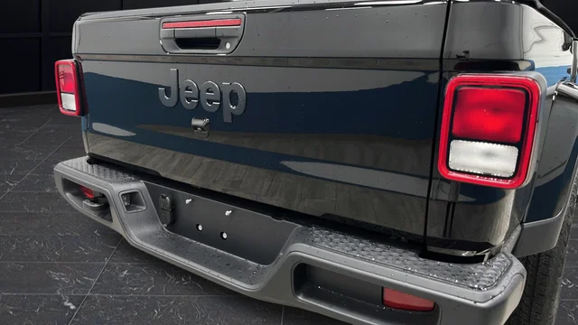 New 2026 Black Clear-Coat Exterior Paint Jeep Sport S image 38