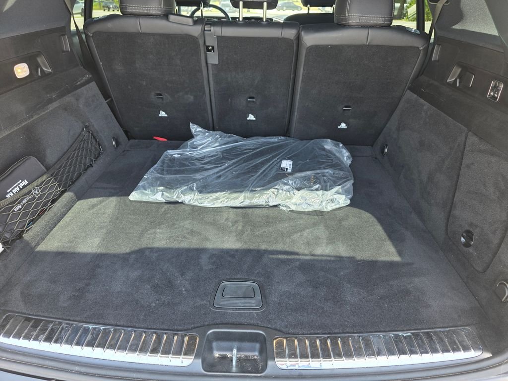 New 2026 Obsidian Black Metallic Mercedes-Benz GLE 350 image 29