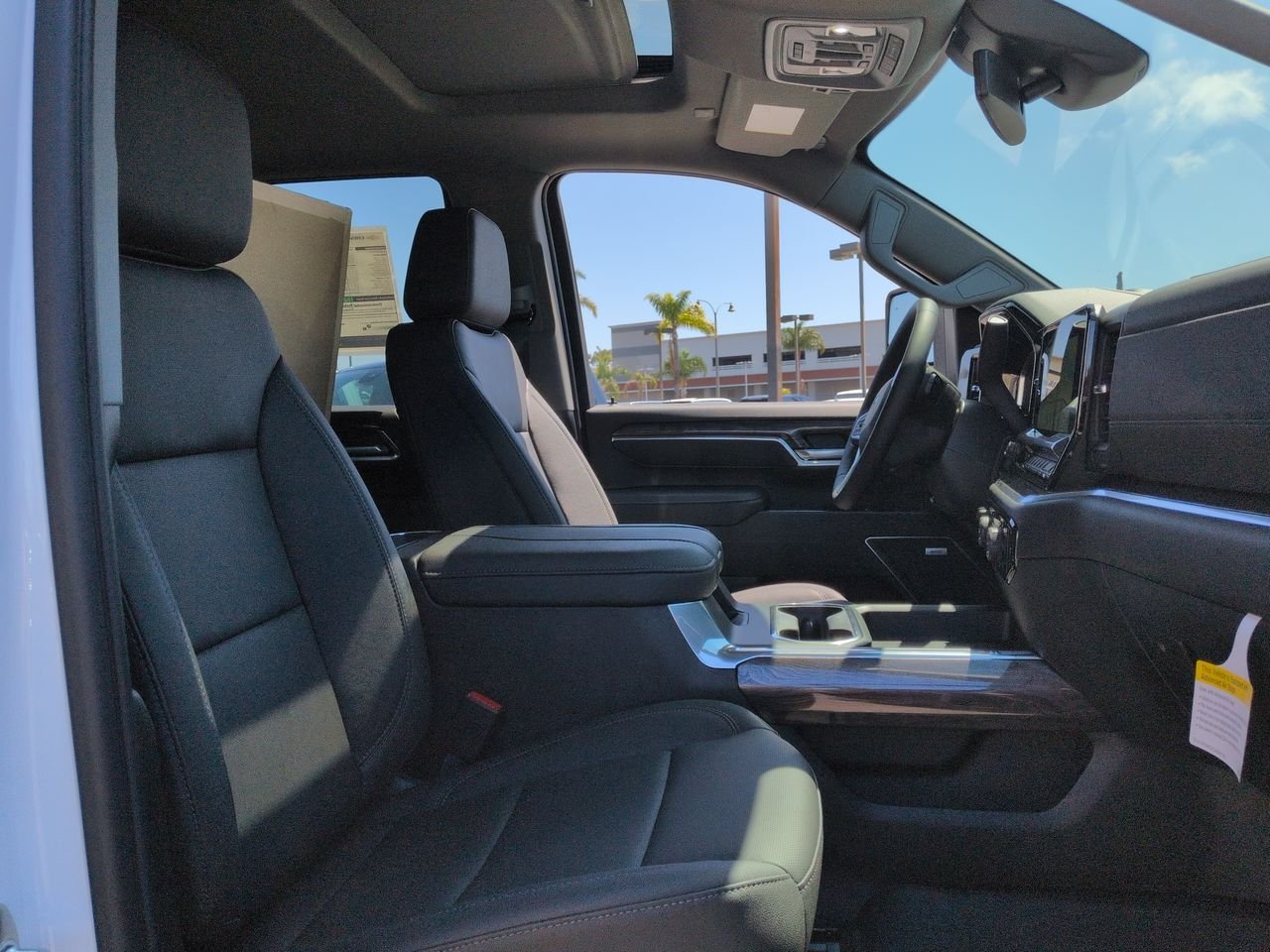New 2026 Summit White Chevrolet LTZ image 29