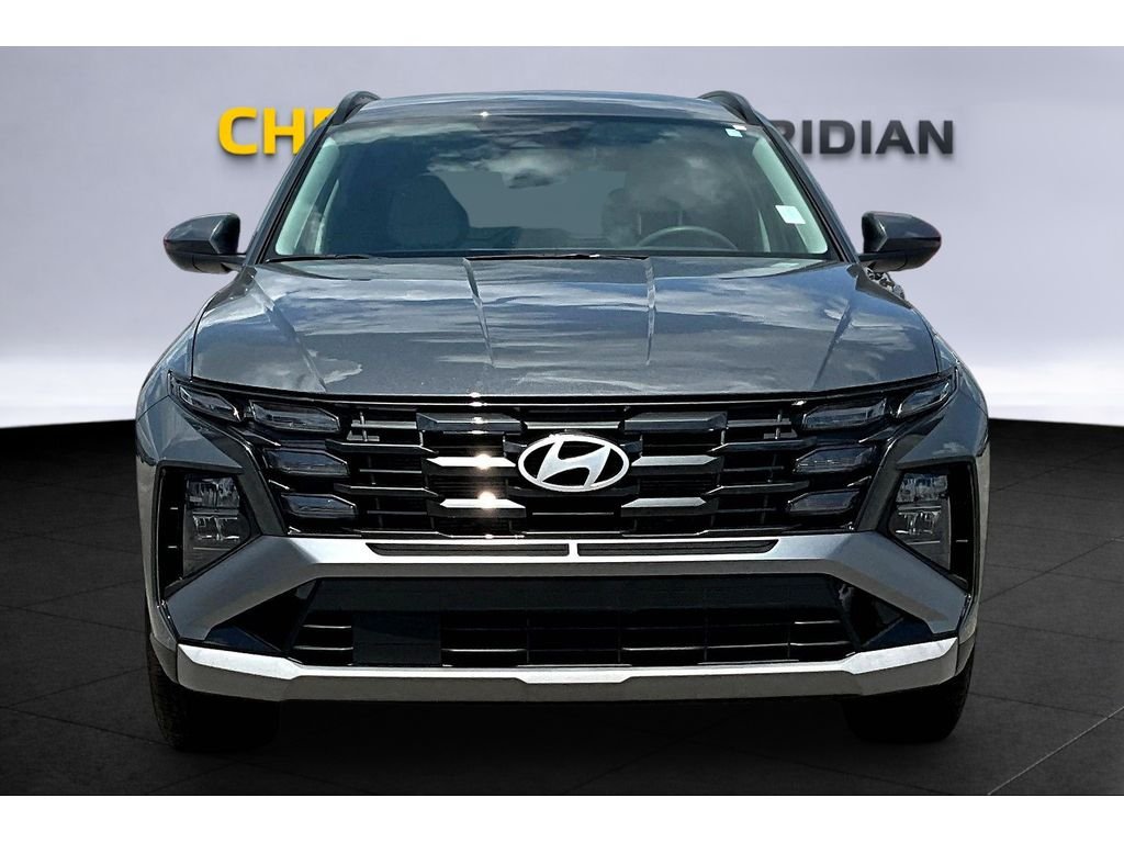 Used 2025  Hyundai SEL image 3