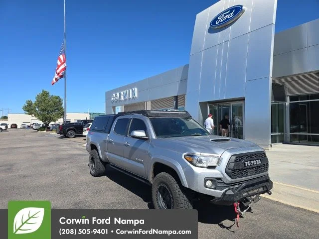2022 Toyota Tacoma TRD Sport Double Cab V6 4WD V6 Auto LB's photo