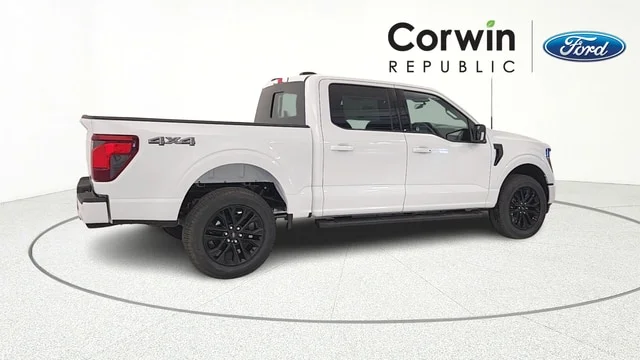 New 2026 Oxford White Ford XLT image 32