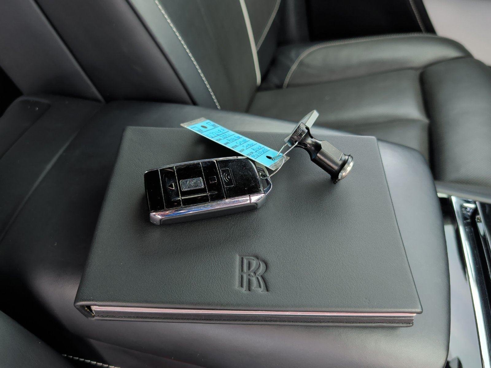 Used 2021 Black Diamond Rolls-Royce BASE image 42
