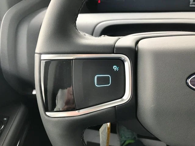 New 2026 Silver Ford Active image 10