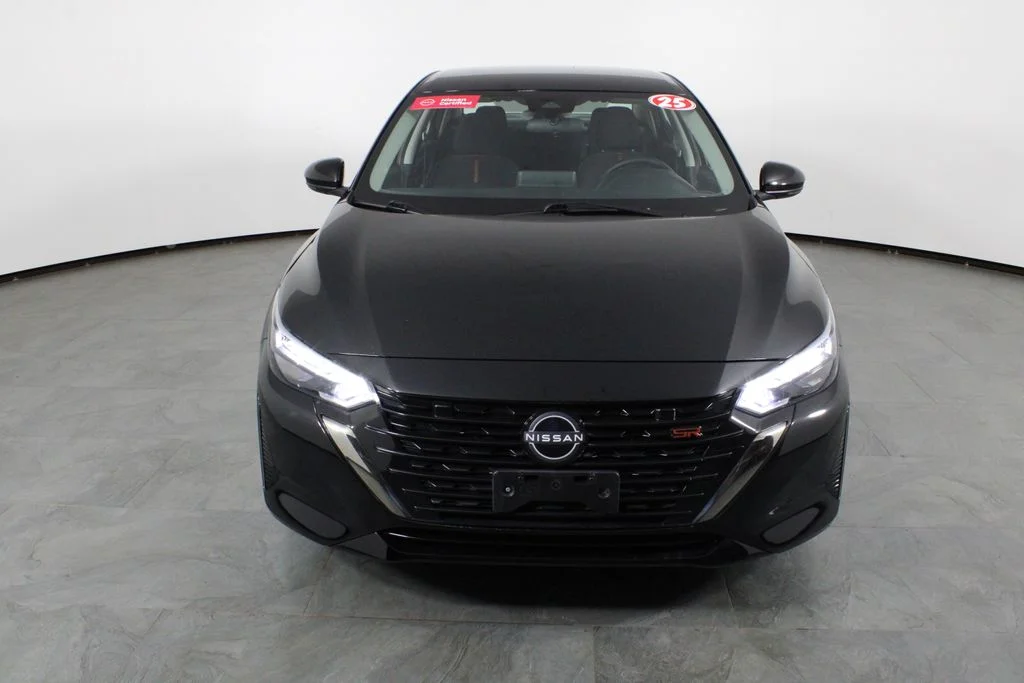 2025 Nissan Sentra SR - Photo 13