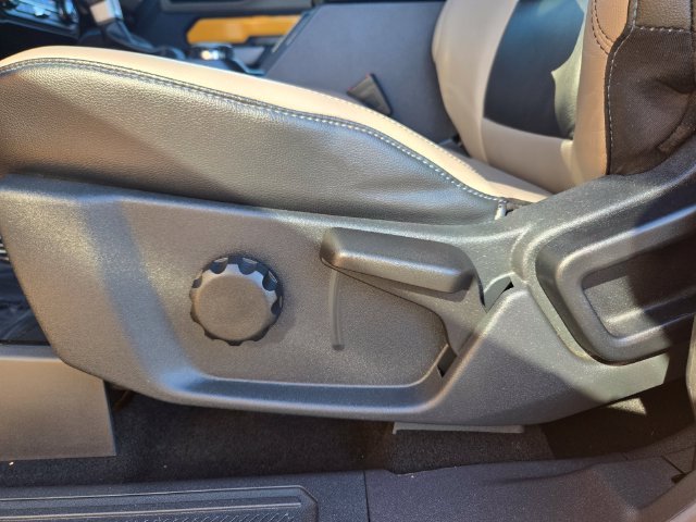 Used 2022 Orange Ford Wildtrak image 12