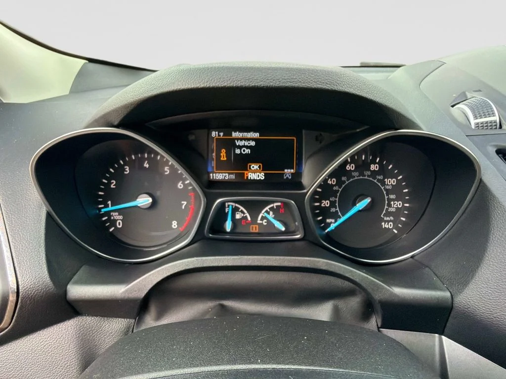Used 2018 Red Ford SEL image 29
