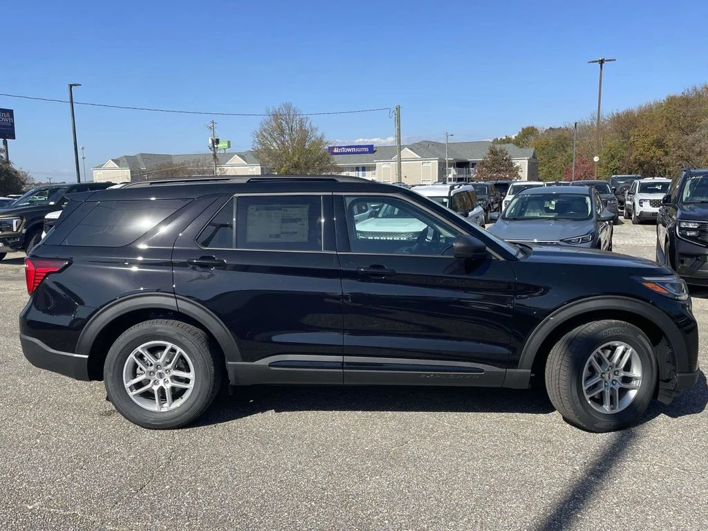 New 2026 Black Ford Active image 2