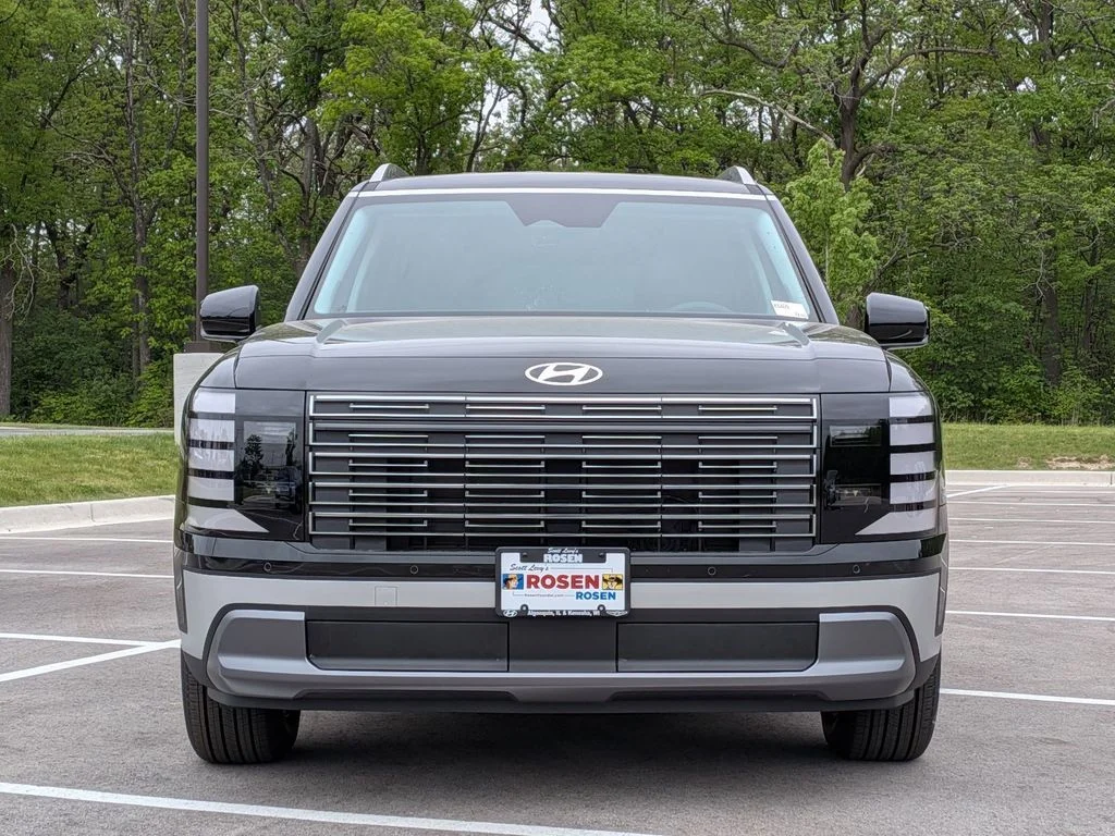 New 2026 Black Hyundai SEL image 2