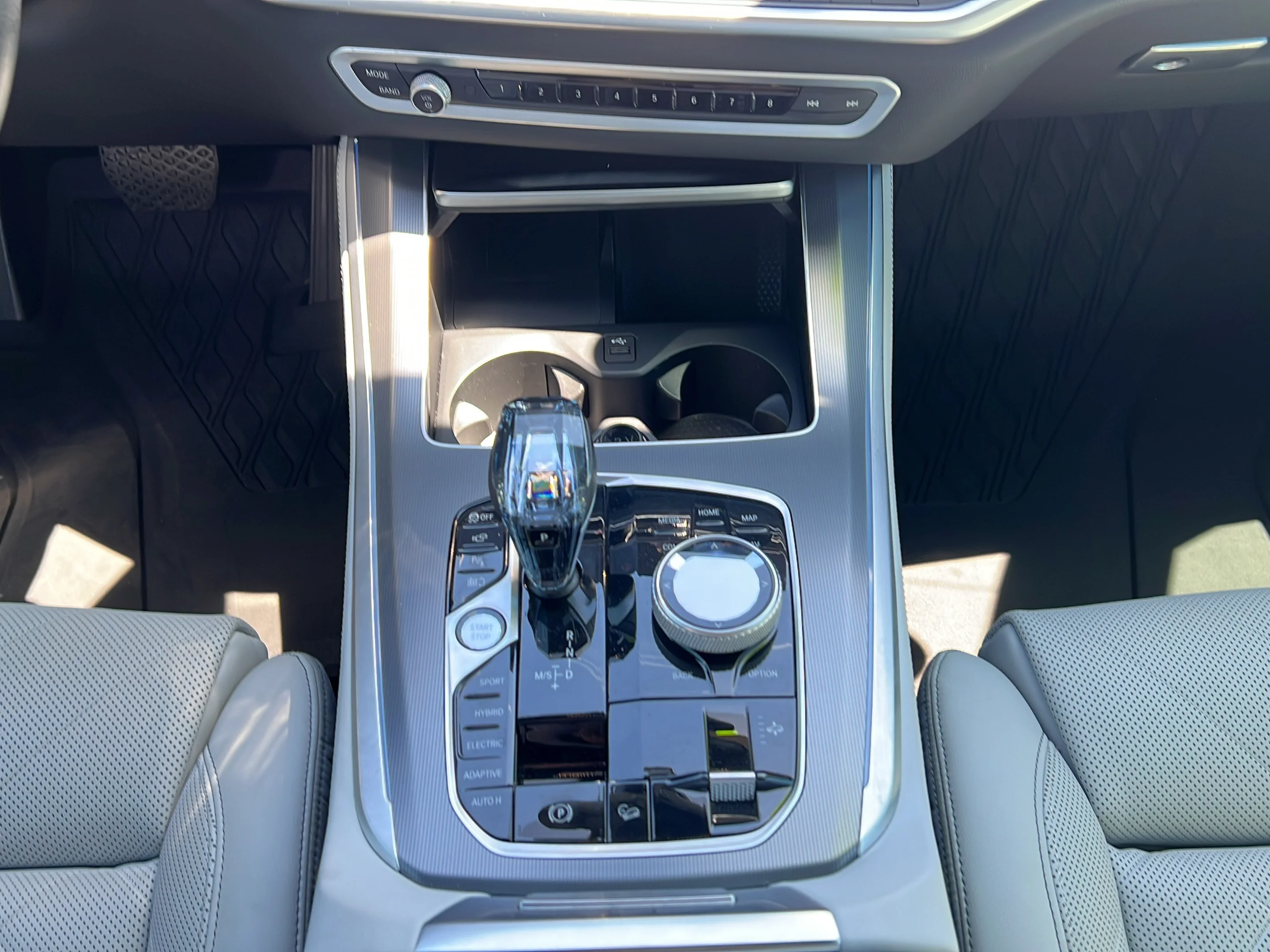 Used 2023 Alpine White BMW xDrive45e image 18
