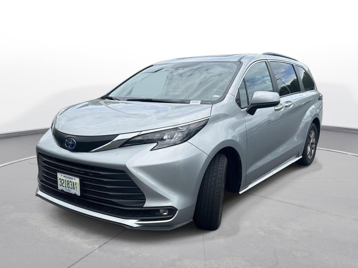 Certified Used 2025 Celestial Silver Metallic Toyota XLE image 2