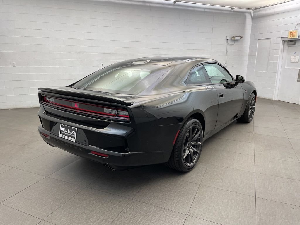 New 2026 Diamond Black Crystal Pearlcoat Dodge Scat Pack Plus image 4