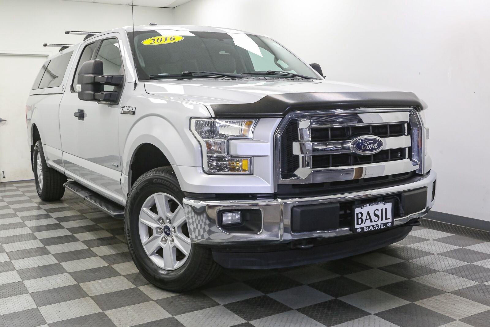 Used 2016 Ingot Silver Metallic Ford XLT image 2