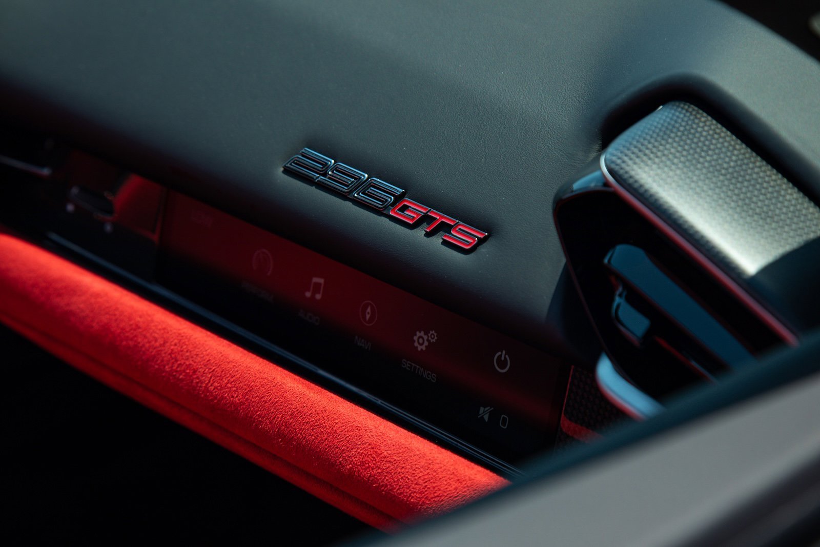 Used 2024 Red Ferrari  image 27