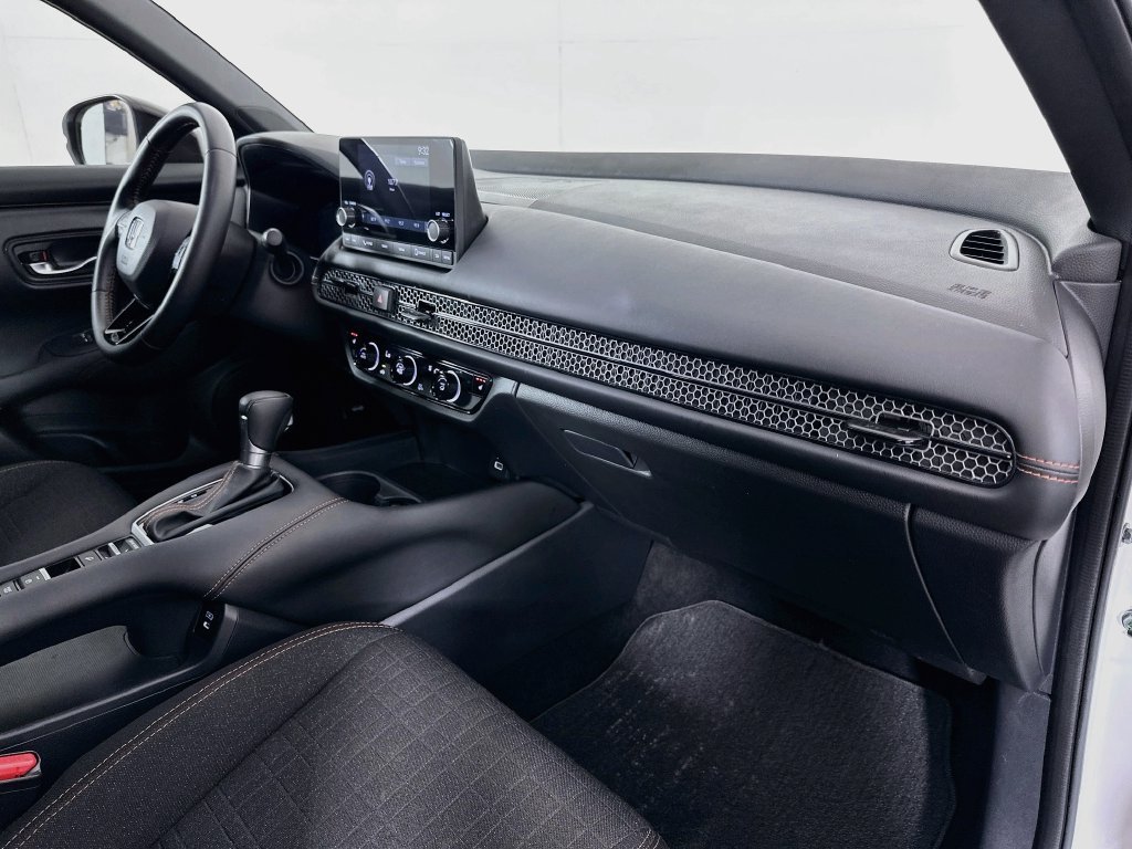 2025 Honda HR-V Sport - Photo 27