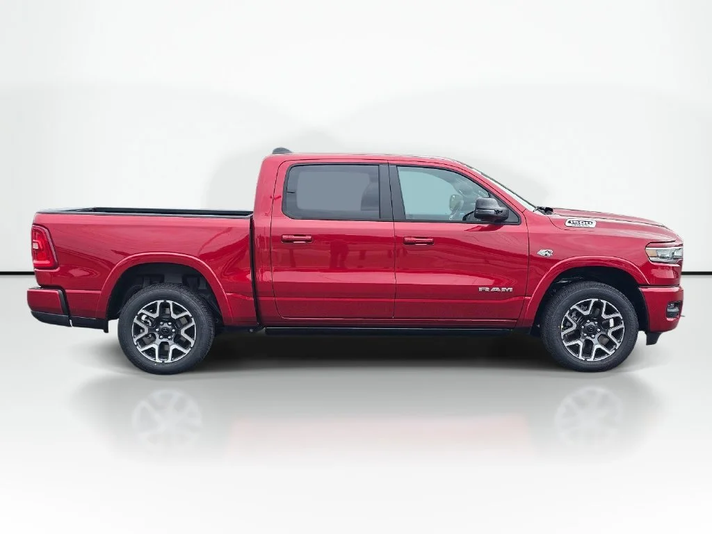 New 2027 Molten Red Pearl-Coat Exterior Paint RAM Laramie image 12