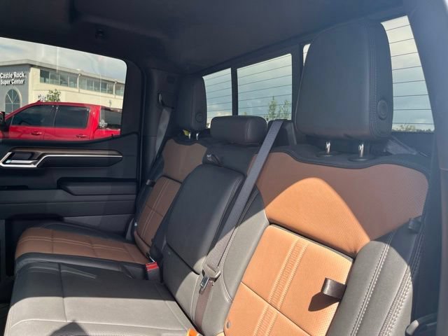 Used 2024 Iridescent Pearl Tricoat Chevrolet High Country image 21