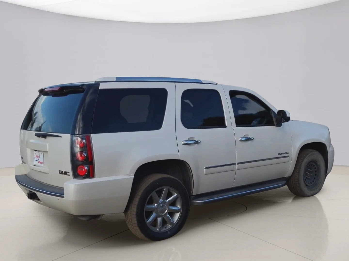 Used 2012 White Gmc DENALI image 5