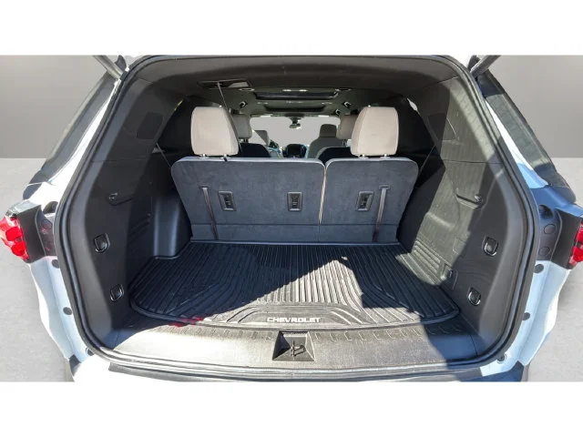 Used 2023 White Chevrolet LT Leather image 32