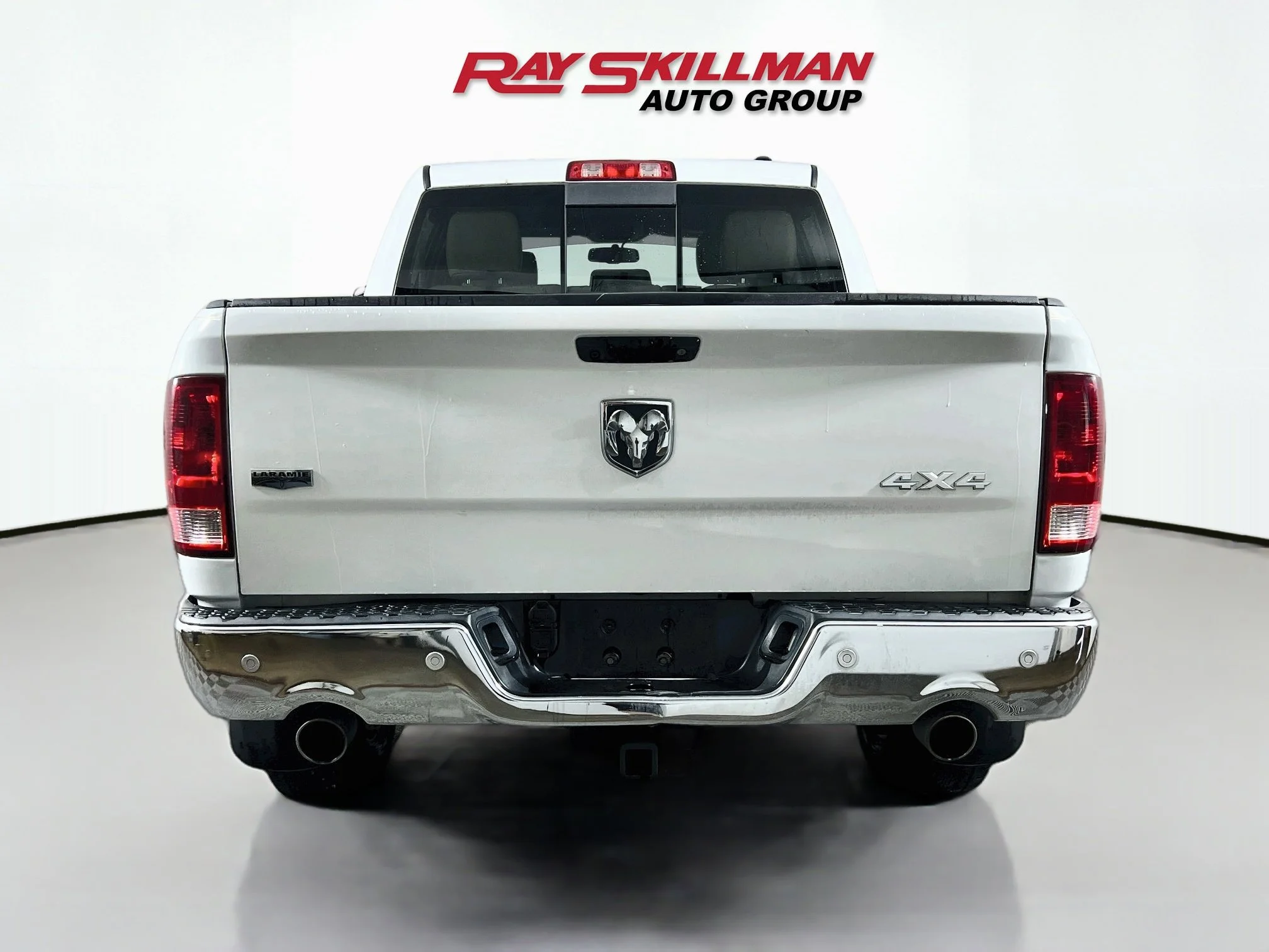 Used 2011 Bright White Ram LARAMIE LONGHORN image 6