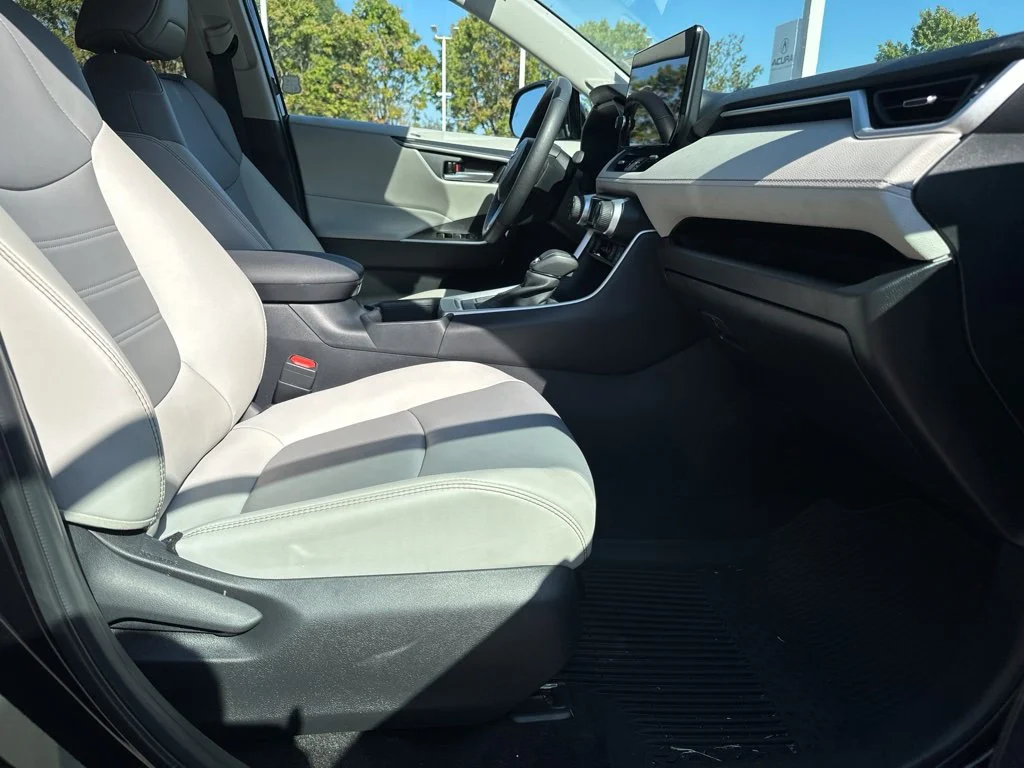 Used 2025 Black Toyota XLE Premium image 14