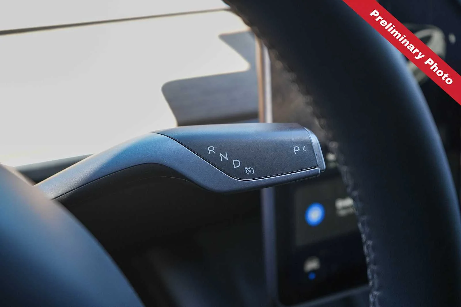 Used 2021 White Tesla Standard Range Plus image 17