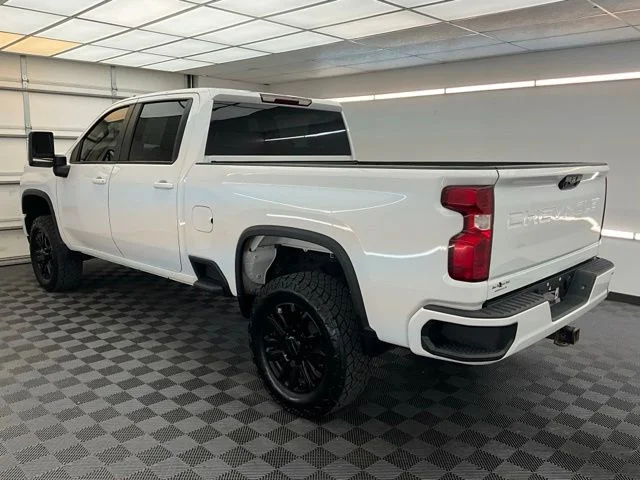 Used 2021 White Chevrolet LT image 19