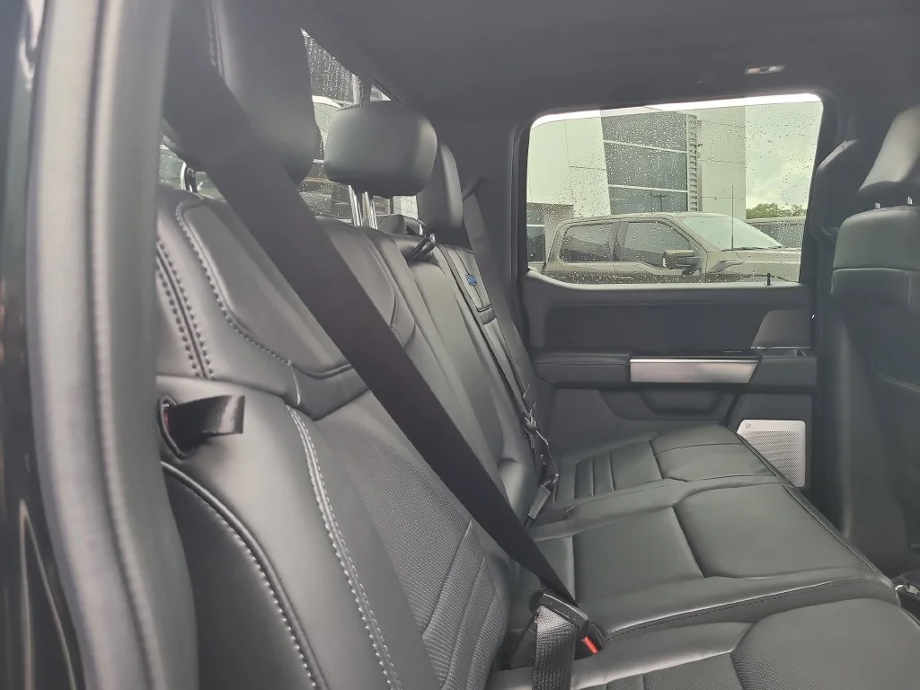 2026 Ford F-250 Super Duty Platinum - Photo 34