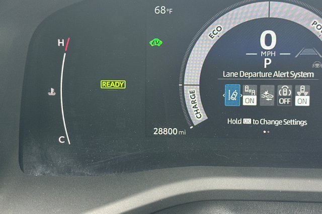 Certified Used 2025  Toyota SE image 29