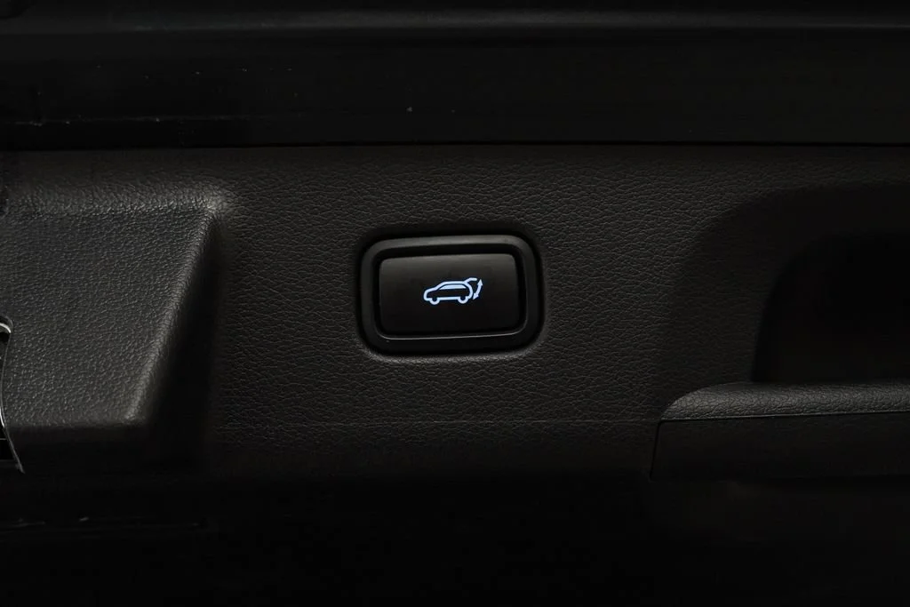 Used 2023 Green Hyundai Calligraphy image 31