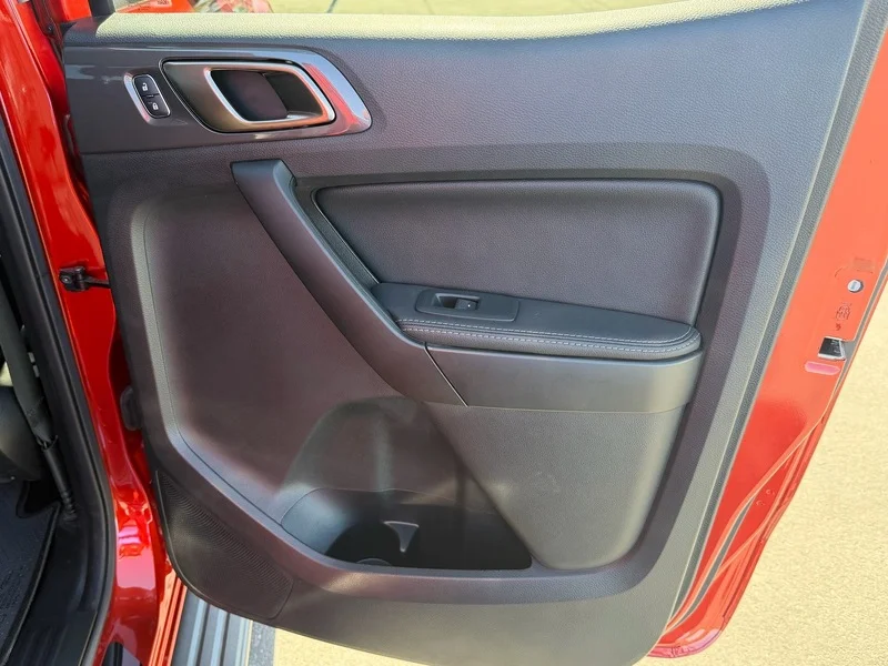 Used 2023 Orange Ford XL image 22