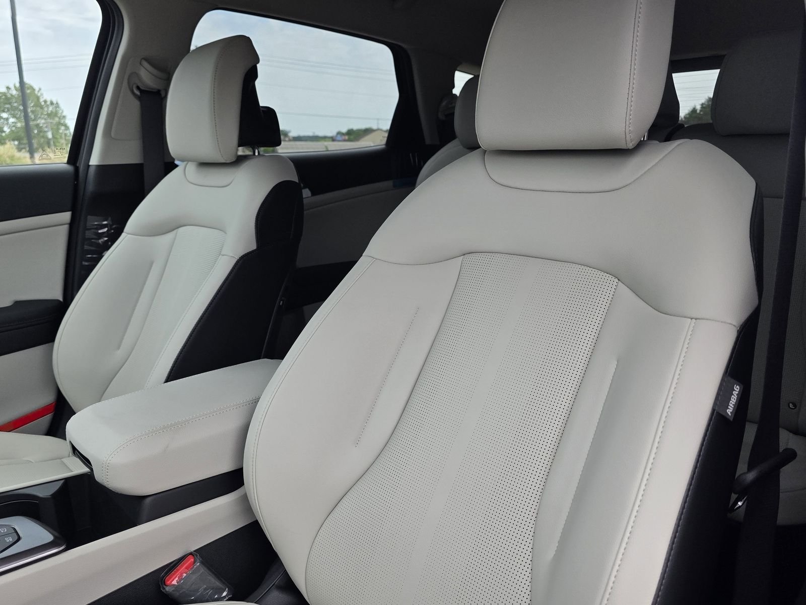 New 2026 Black Kia EX image 15