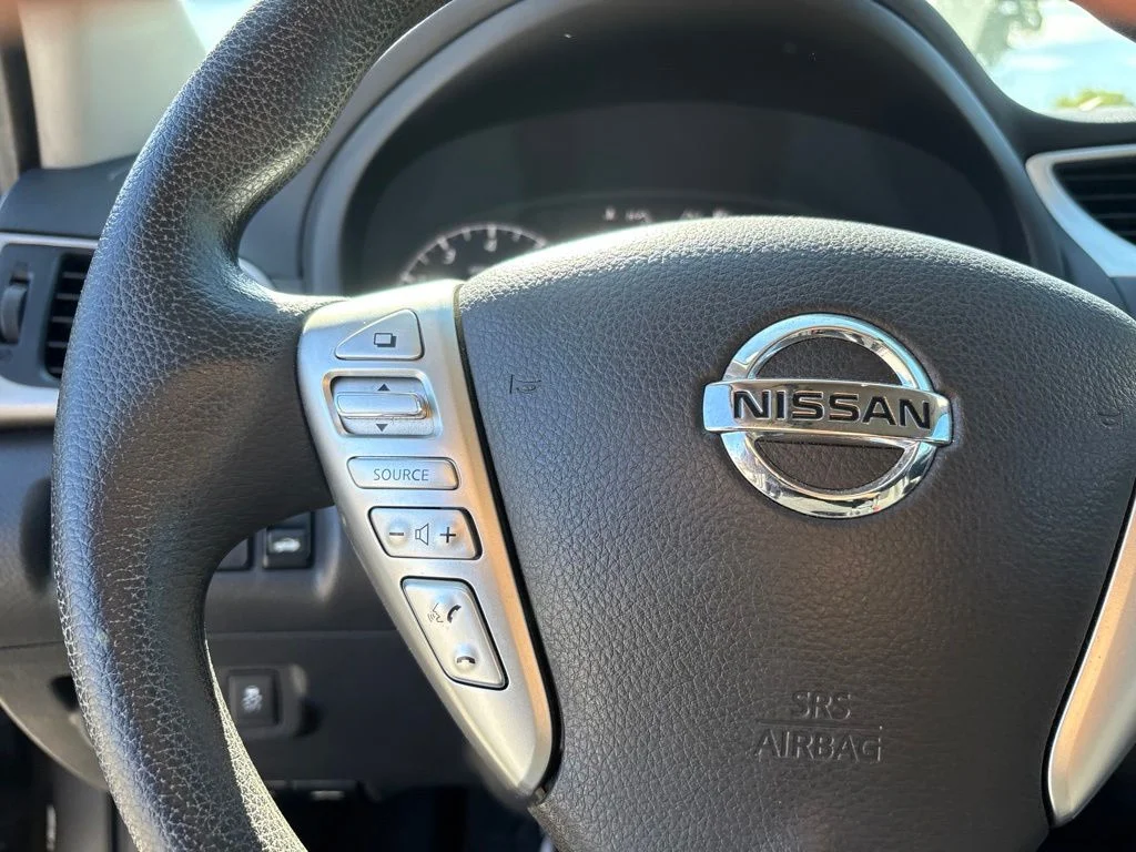 Used 2015 Gray Nissan S image 16