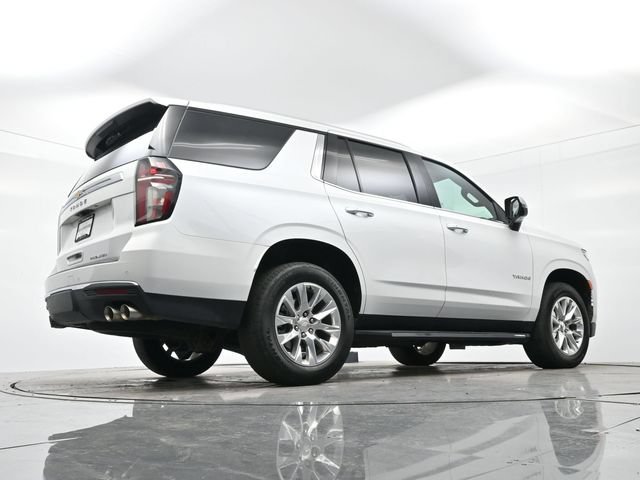 Used 2024 Iridescent Pearl Tricoat Chevrolet Premier image 15