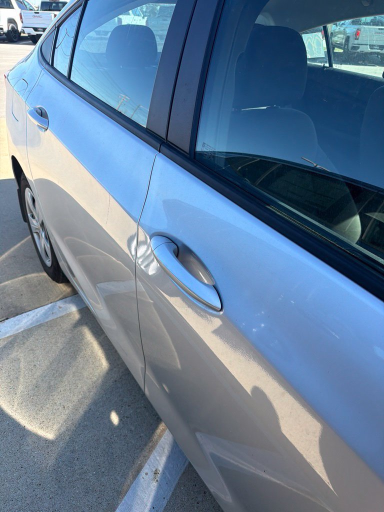 Used 2017 SILVER ICE METALLIC Chevrolet LS image 19
