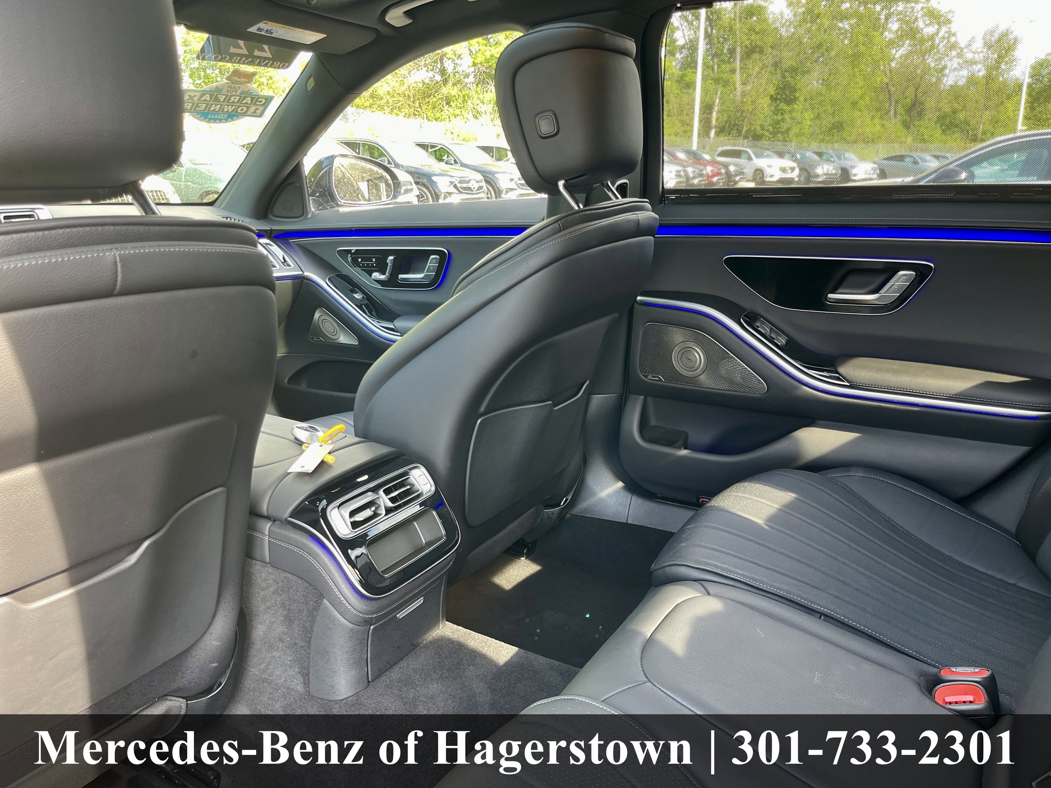 Certified Used 2022 Obsidian Black Mercedes-Benz S 500 4MATIC® Sedan image 35